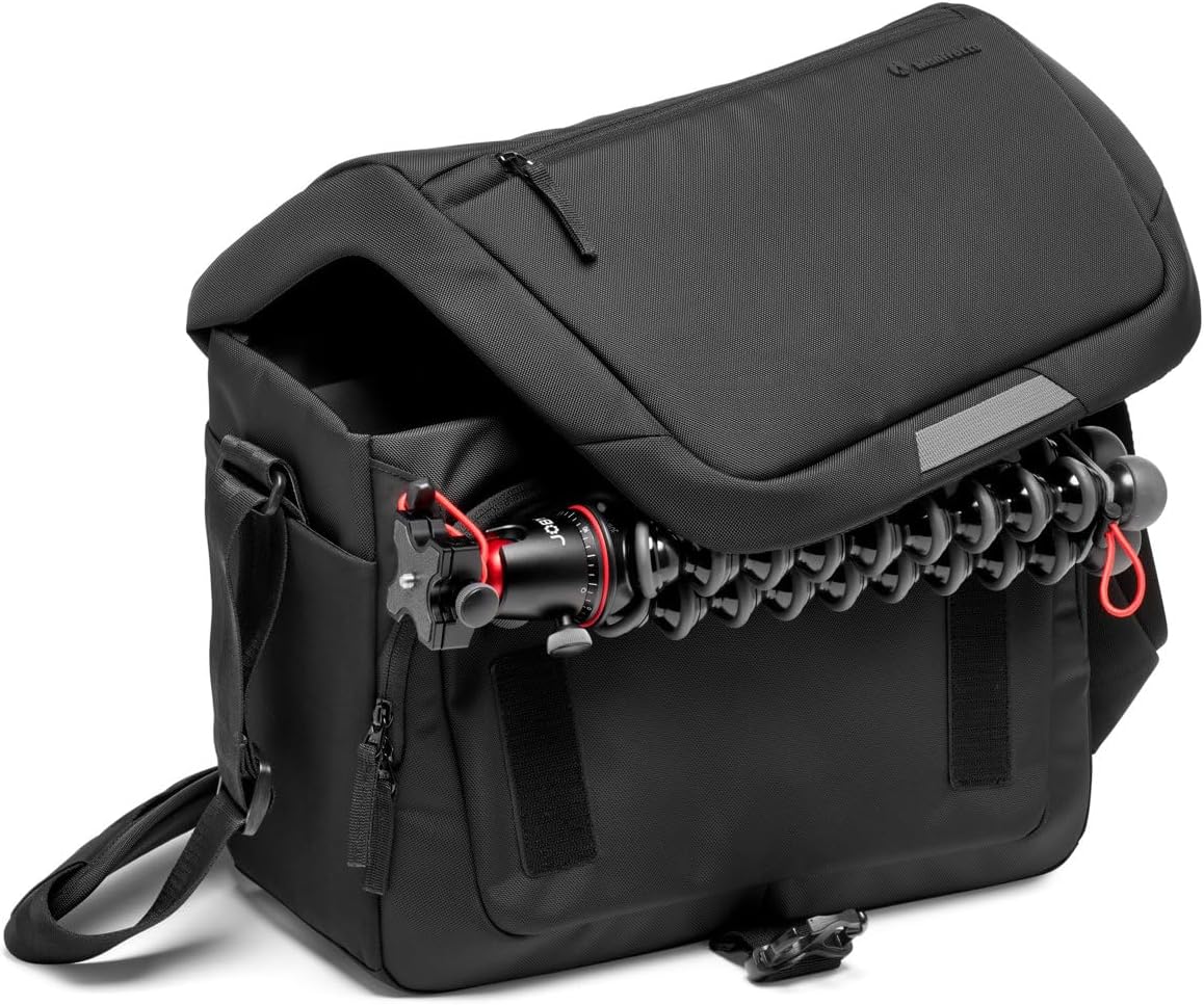 Manfrotto Advanced Messenger M III, Photography Bag for DSLR Cameras with Lenses, Camera Bag with Tripod Mount and Rain Cover, Photography Accessories