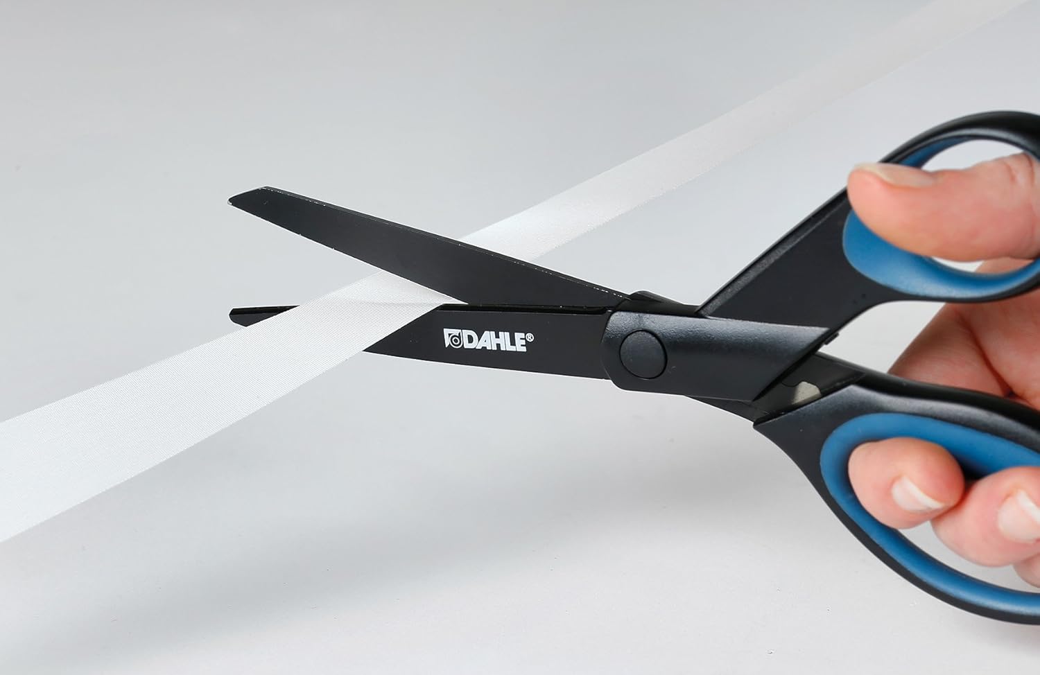 Dahle 54305-12977 office titanium scissors for right-handed people 21 cm