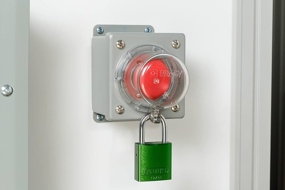 リセ　23BOX Brady 139795 Push Button Lockout, 22 mm, Clear: Amazon.com