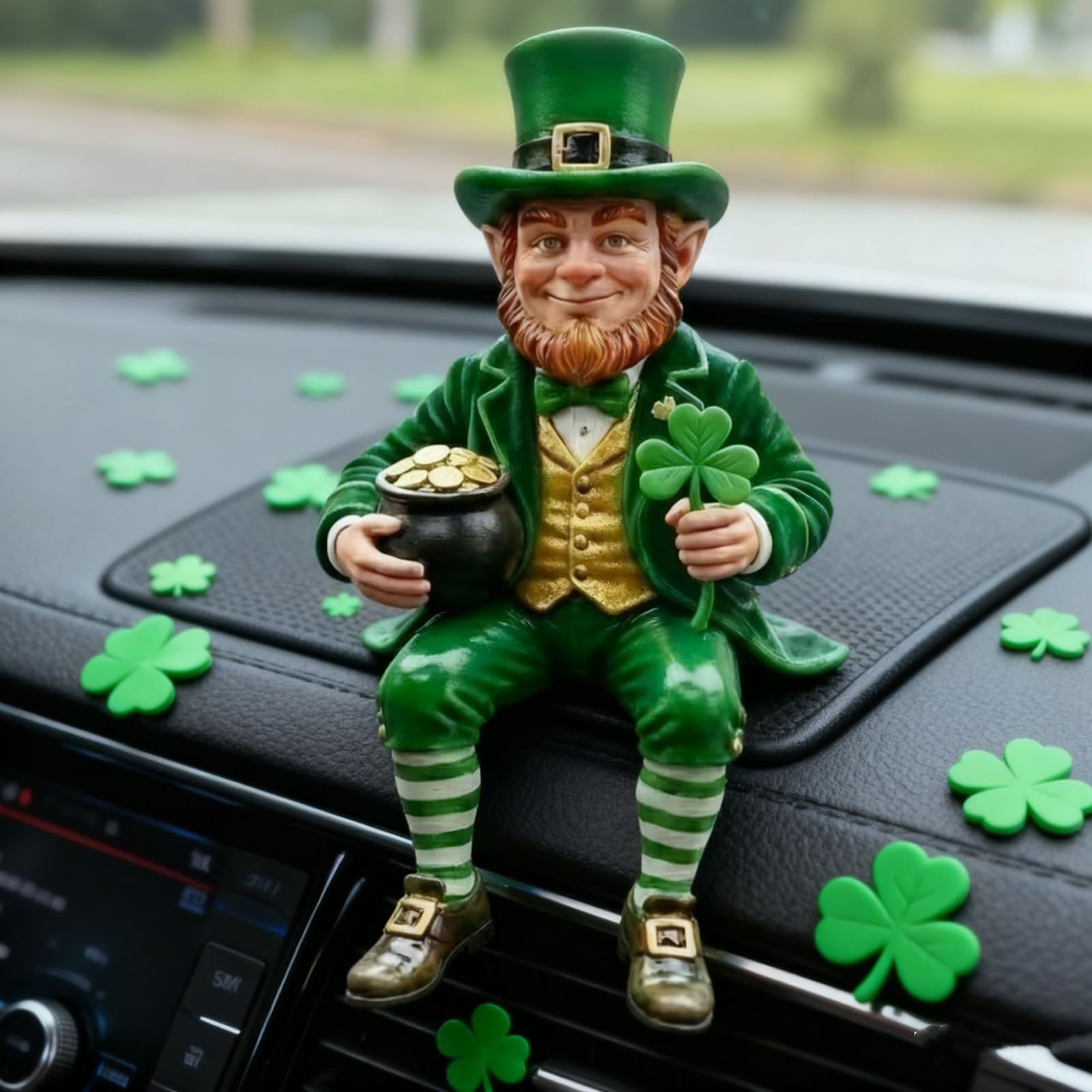Funrautz Green St Patrick’s Day Leprechaun Figurine, Small Lucky Shamrock Statue, Irish Clover Leprechaun Resin Ornament, Festive Table Decor For Car Dashboard Home Desk Shelf Display Gift (Green)