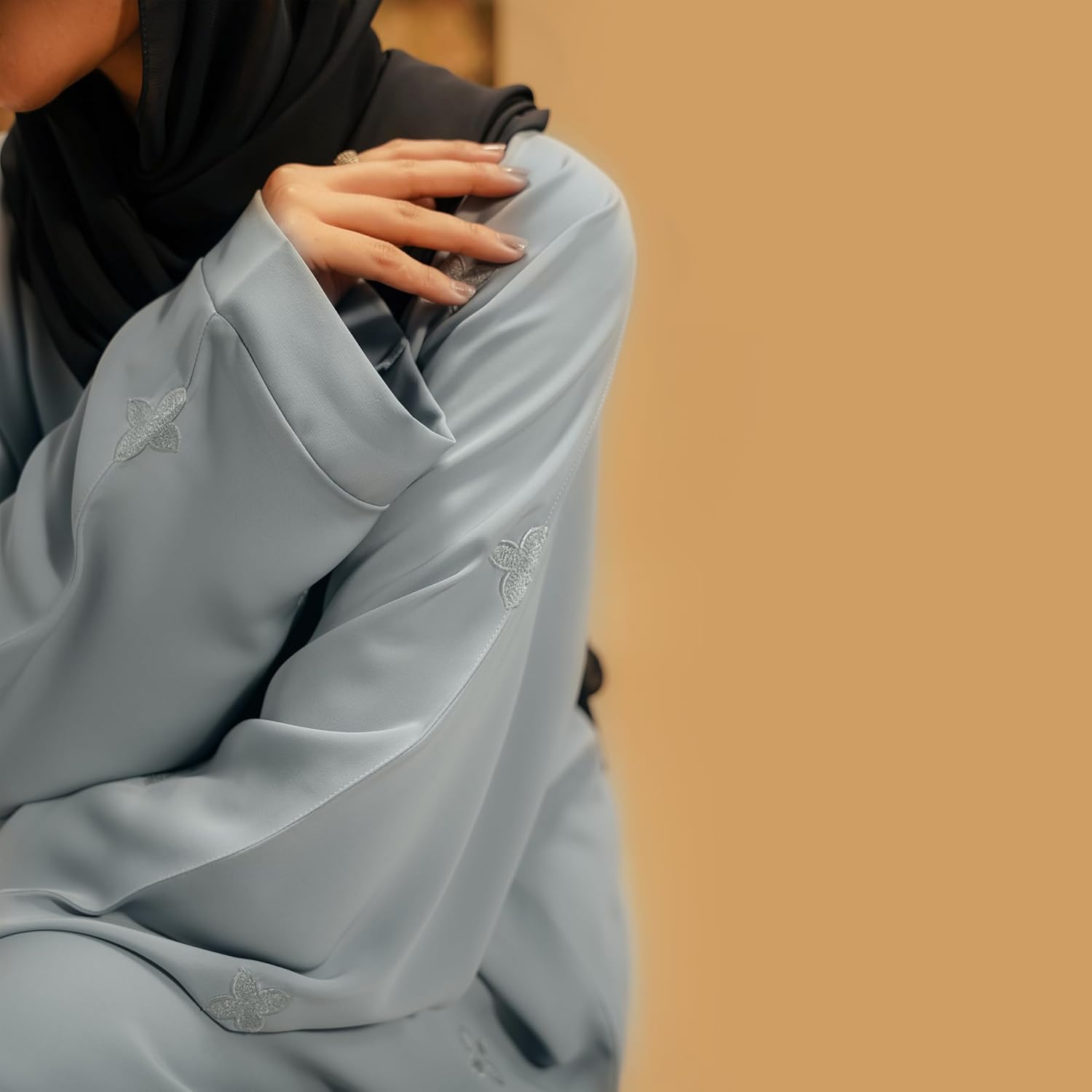 Elegant Modern Abaya for Women – Lightweight, Flowy, Soft and Perfect for Every Occasion - Image 4