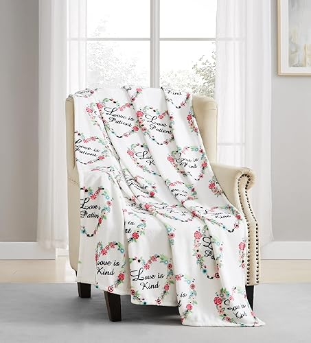 Manta Love Valentin Love is Kind Patient rosa, blanco y rojo con corazones florales modernos y contemporáneos de diseño tradicional, terciopelo de