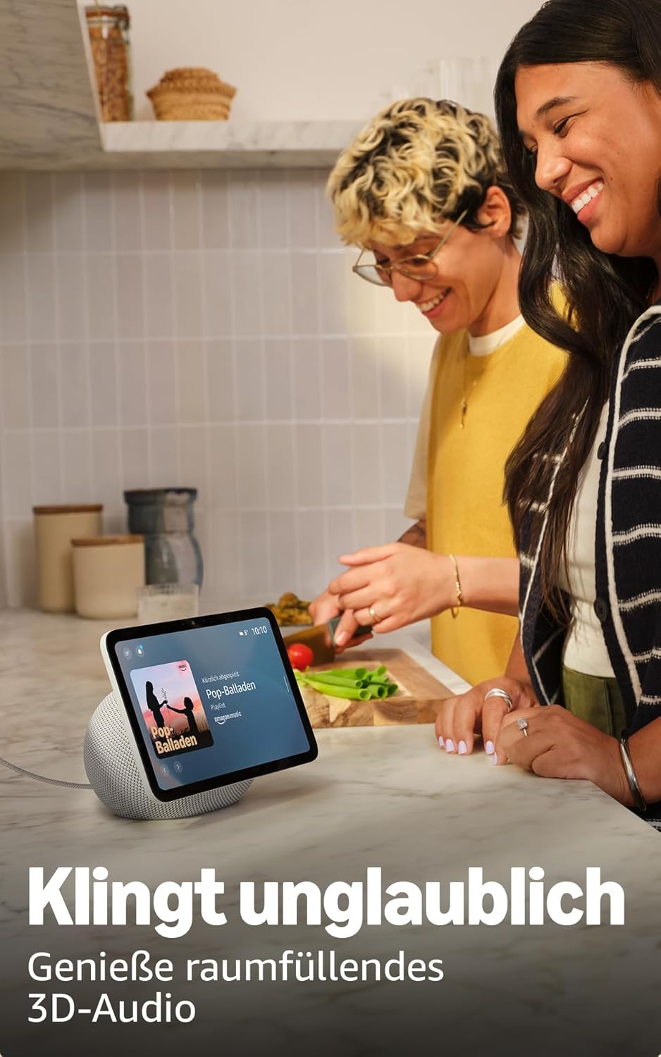 Amazon Echo Show 8  neueste Generation  brillantes 8,7-Zoll-Display in HD-Auflösung mit raumfüllendem 3D-Audio und Al...