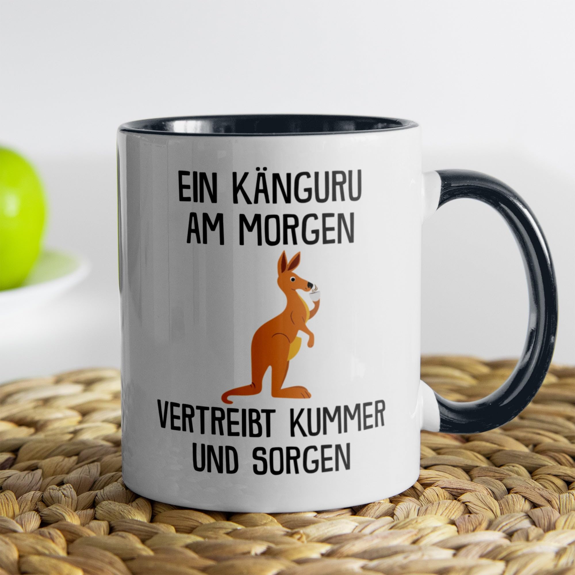 Känguru Spruch-Tasse „Ein Känguru Am Morgen…“ – 320 Ml Keramik – Zweifarbig Weiß-schwarz – Spülmaschinenfest