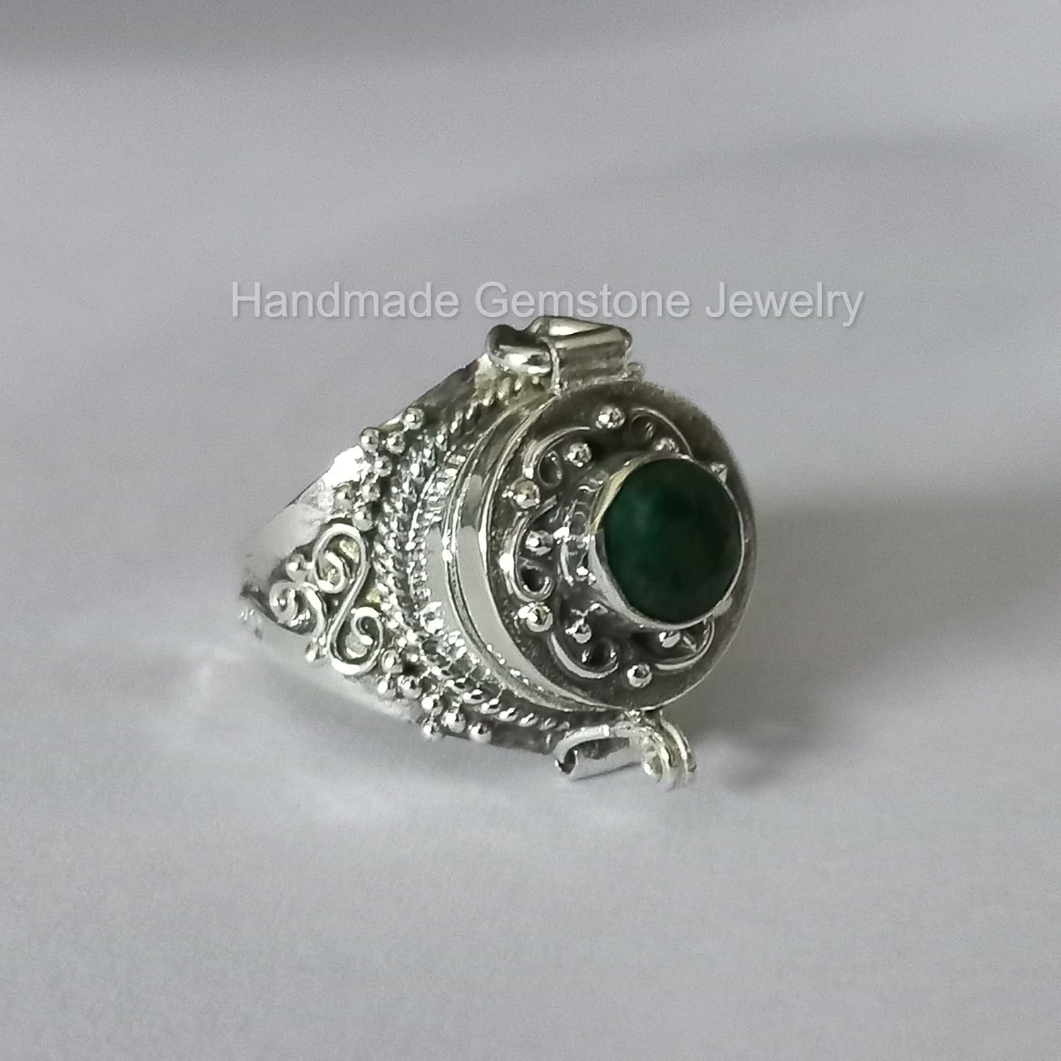 Emerald Ring, Poison Box Rings, Openable Poisoner, August Birthstone, Locket Green Emerald ~ Gemstone, Handmade Vintage Boxs Jewelry