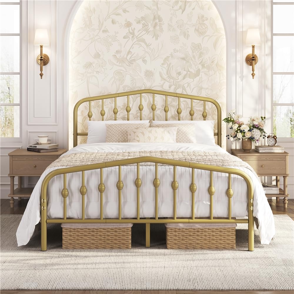 Amazon.com: Yaheetech Queen Platform Bed Frame, Victorian Crown