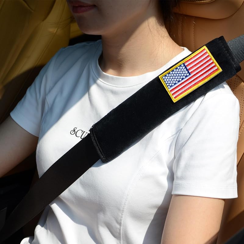Almofada de proteção para cinto de segurança JedJadr com adesivo bordado Flag-USA – Conjunto com 2