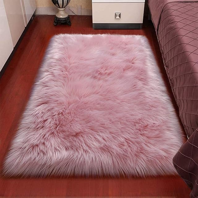 Wissec Fluffy Rug,Faux Sheepskin Rug,Shaggy Rugs Area Carpet Accent for Bedroom and Living Room,Premium Fur Bedroom,Fuzzy Room (Pink, 60 x 150 cm), Black 60x150 cm