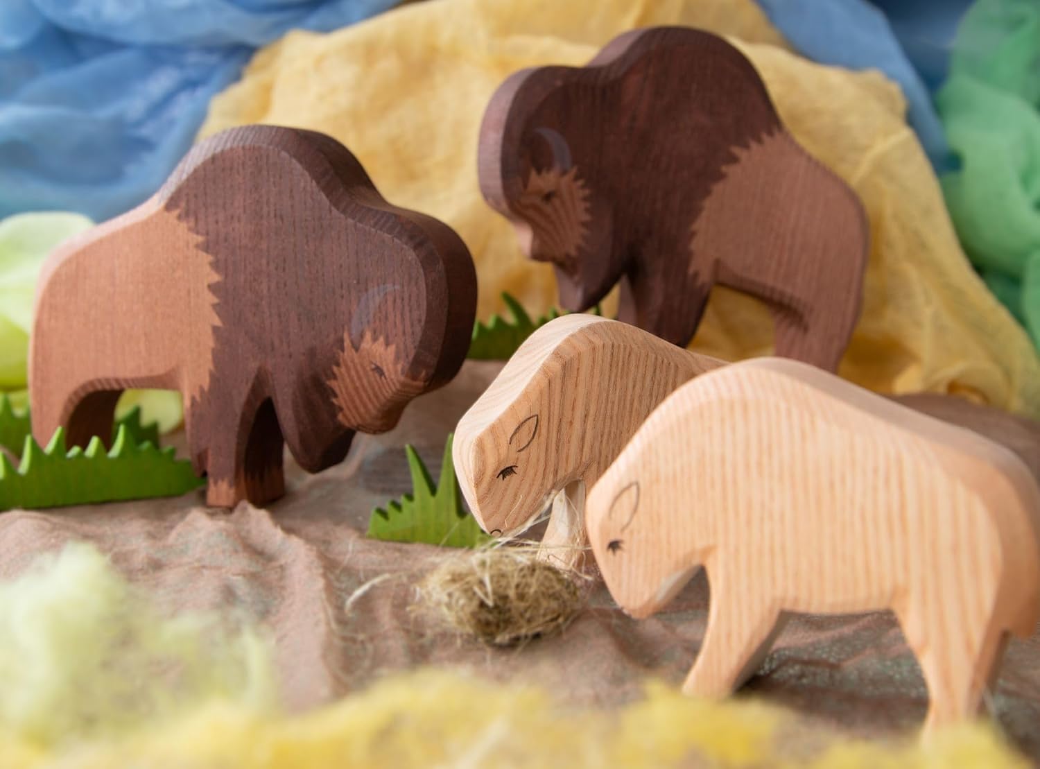 Ostheimer - 28210 - Bison, Wood, Handmade, 16.6 cm x 12.8 cm x 3 cm