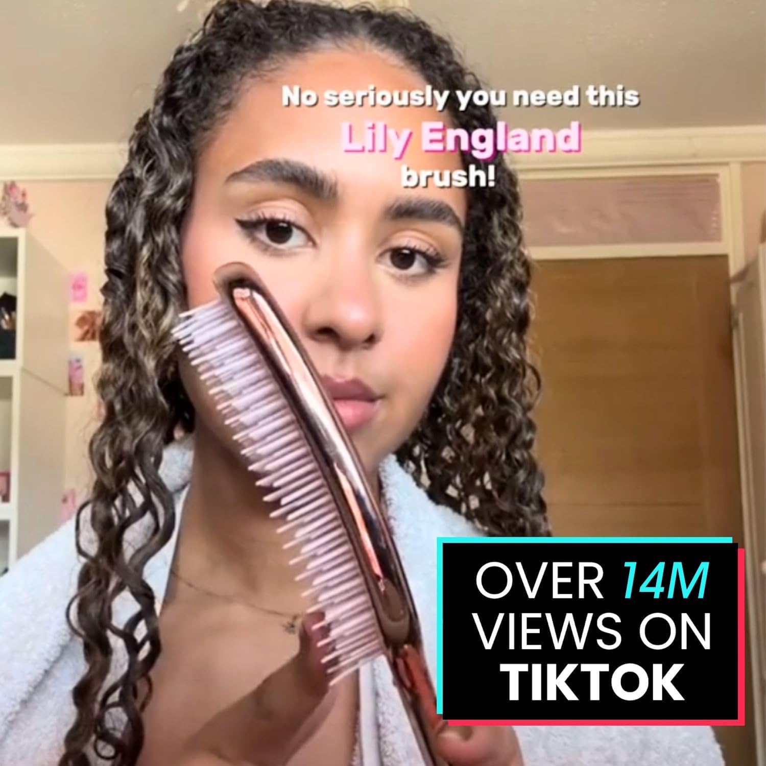 Lily England Szczotka do kręconych włosów - bezbolesna szczotka do rozczesywania i stylizacji z elastycznymi włosami do włosów mokrych i suchych - łatwa w dłoni dla włosów od 3c do 4c, czarna