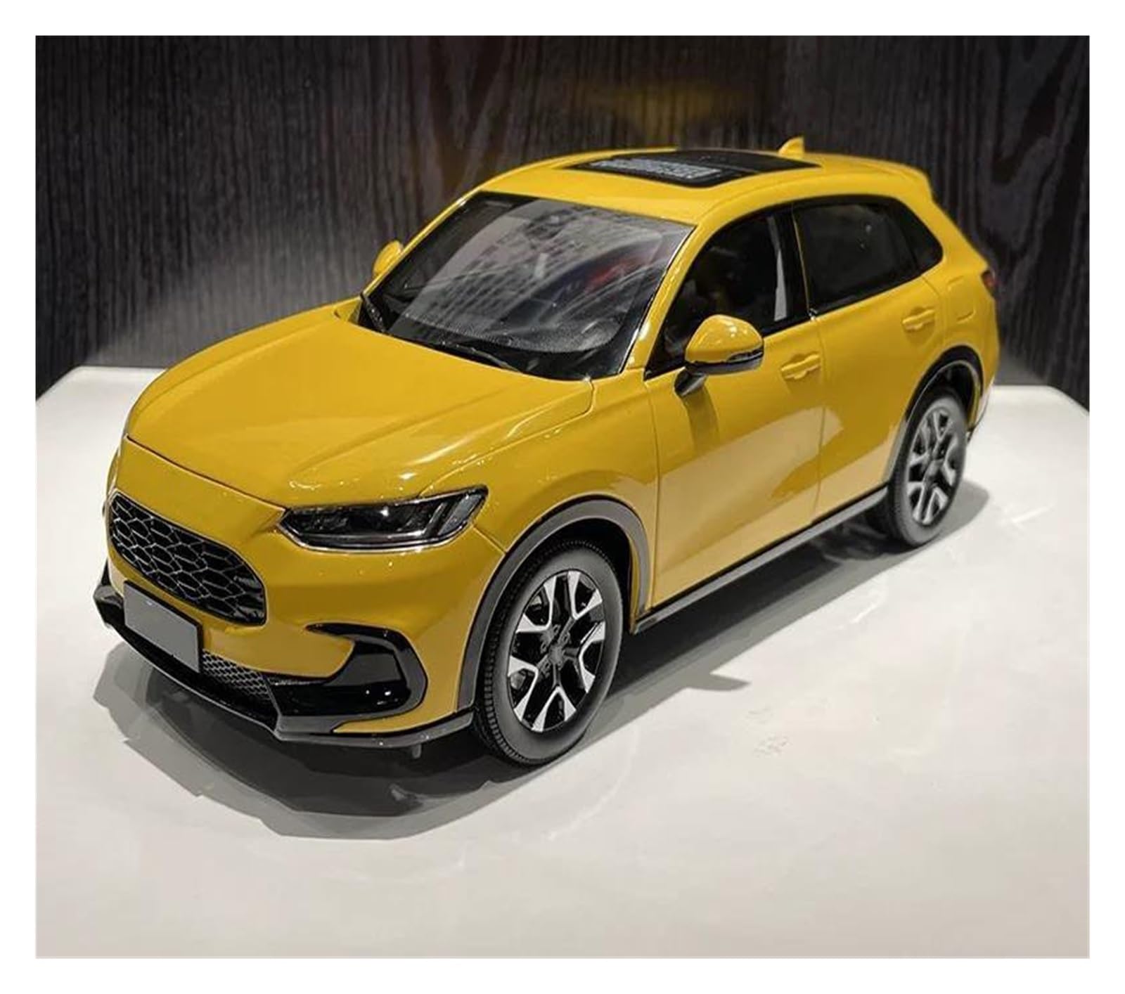 UIFCOG Die Cast Collectible Car Model 1:18 For ZR-V For ZRV SUV Alloy Model Diecasts Metal Vehicles(Yellow)