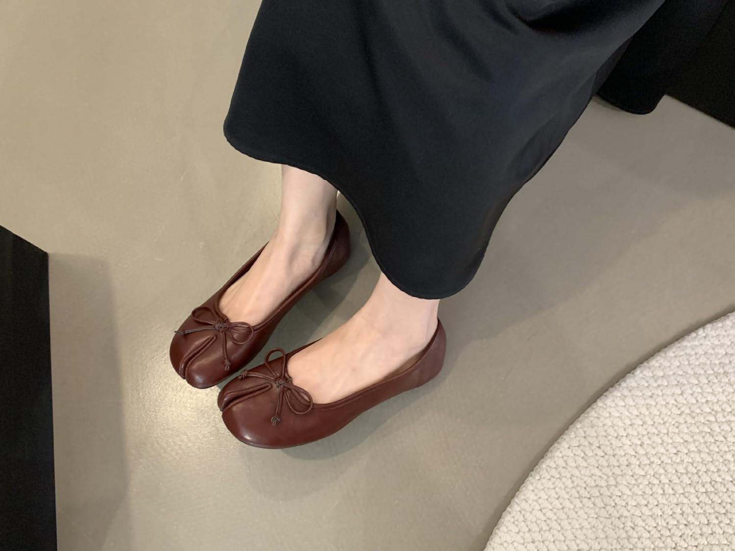 Women’s Tabi Shoes Split Toe Ballet Flats Bow Vintage Cute Light Comfortable Elegant Walking Daily Outdoor Fashion Shoes - Image 2