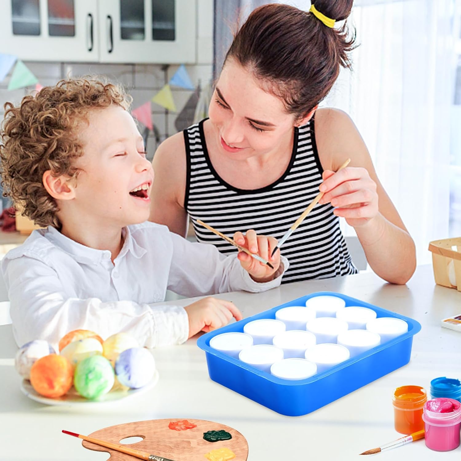 Buachois 12 Pack Paint Cups with Lids,No Spill Painting Cups with Storage Box,Reusable Paint Water Cup,Washable Paint Mix Cups Kids Painting Tools for Classroom Arts Crafts Supplies - Image 2