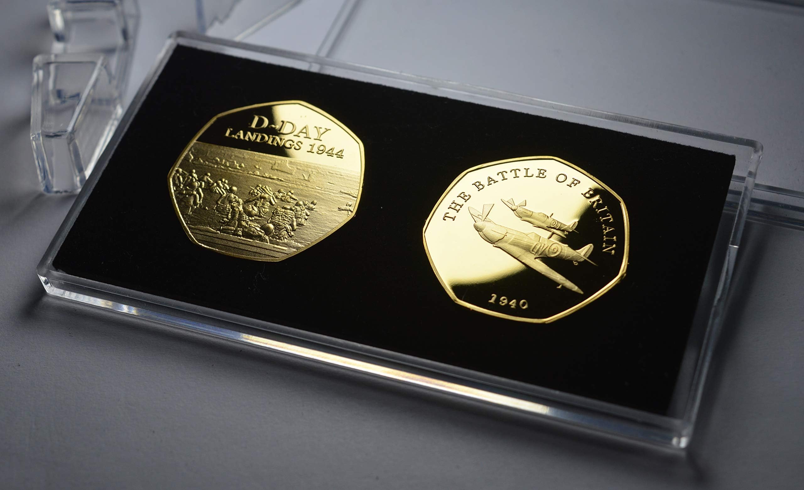 The Commemorative Coin Company Pair of WORLD WAR TWO 24ct Gold Commemoratives in 50p Coin Display Case. D-DAY LANDINGS 1944 & THE BATTLE OF BRITAIN 1940. Spitfire, WW2