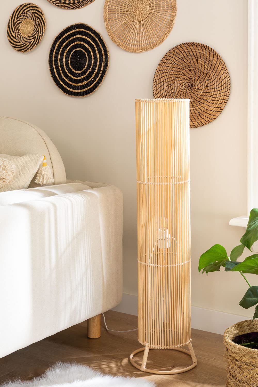 SKLUM Rattanowa lampa podlogowa Nuwas