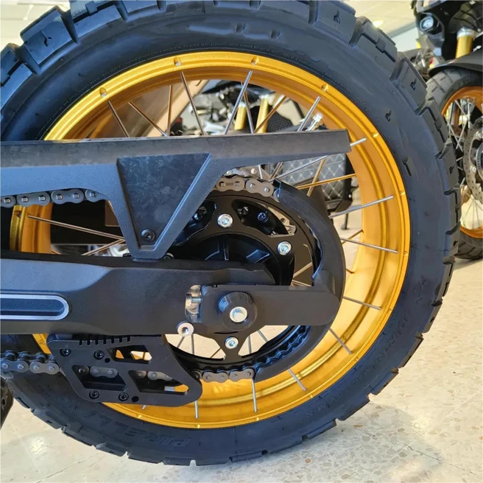 Osłona łańcucha Motocyklowego Do DS800X 800Rally