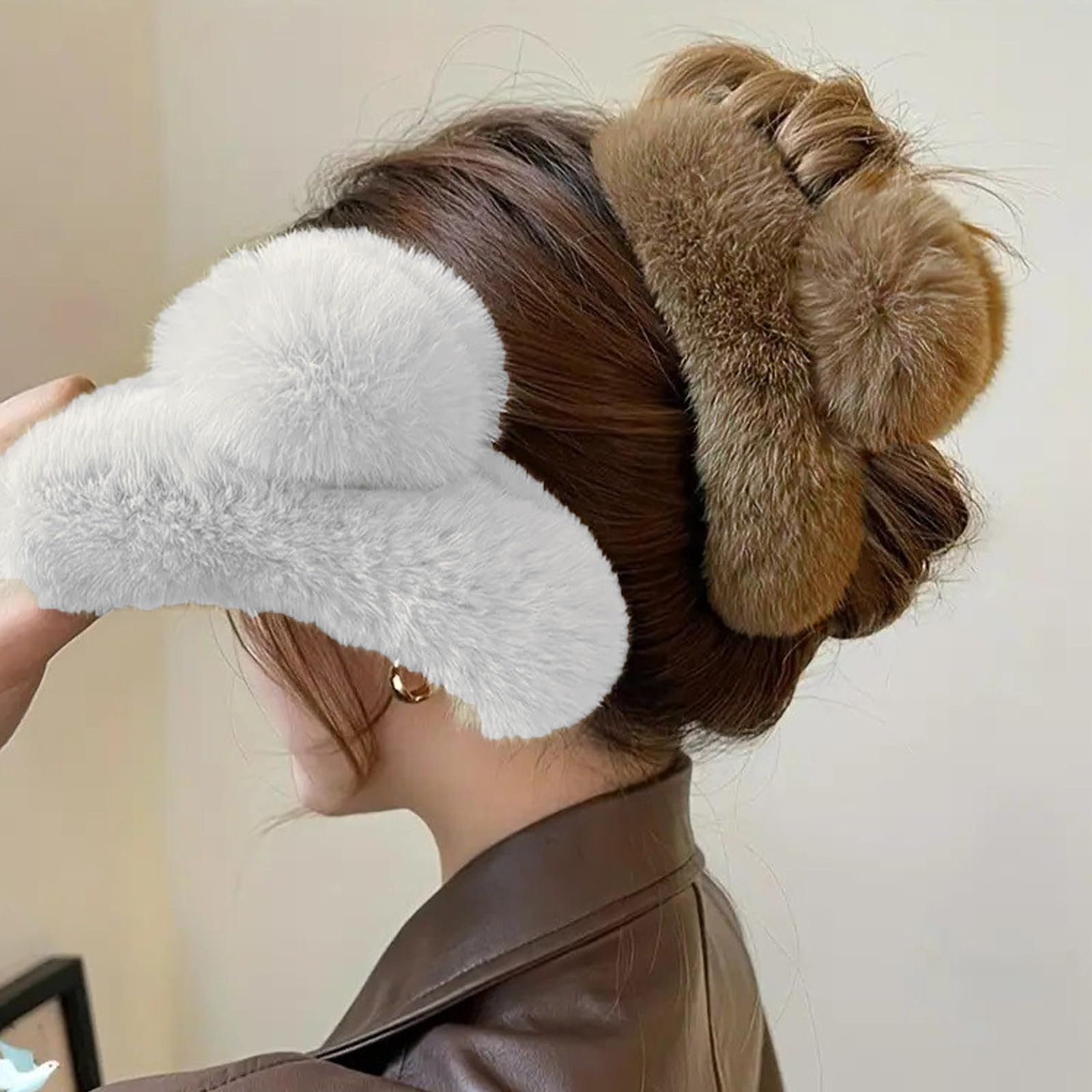 Amazon.co.jp: wowjimi ヘアクリップ 2個セット 2色 もふもふ 大きめ
