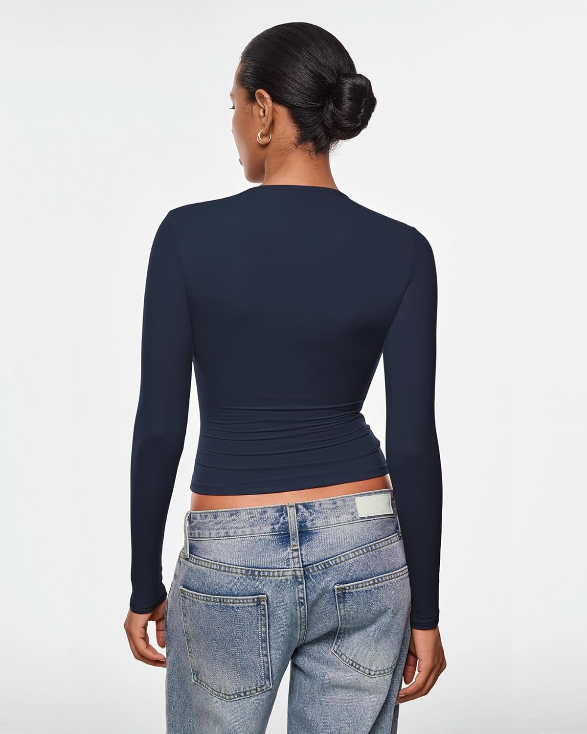 INLYRIC Women's Inbarely Ultra Long Sleeve Shirts Crew Neck Double Lined Slim Fitted Going Out Tops Basic Tees - Image 5