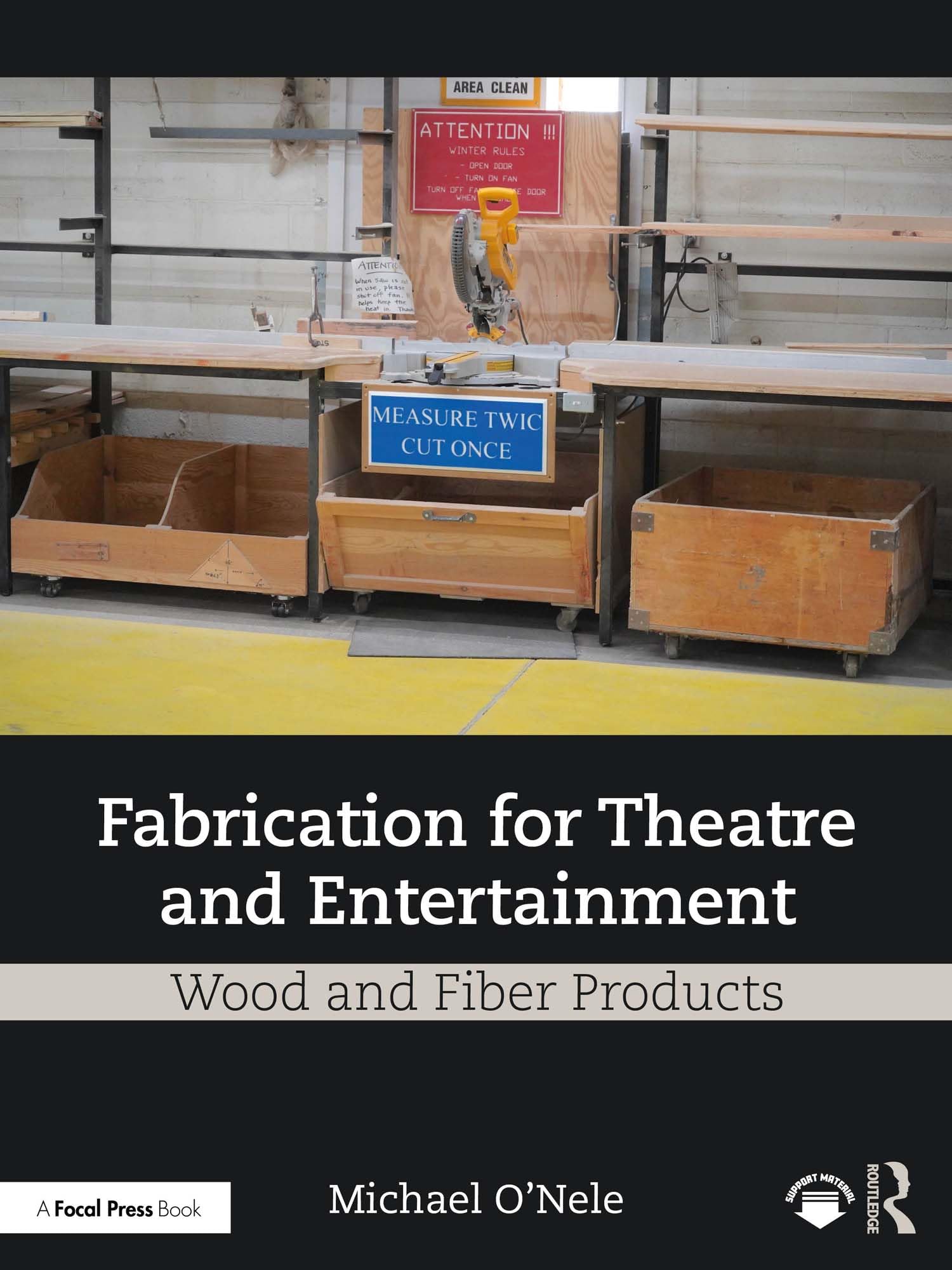 Fabrication for Theatre l'encyclopédie du bois pour les décors de divertissement