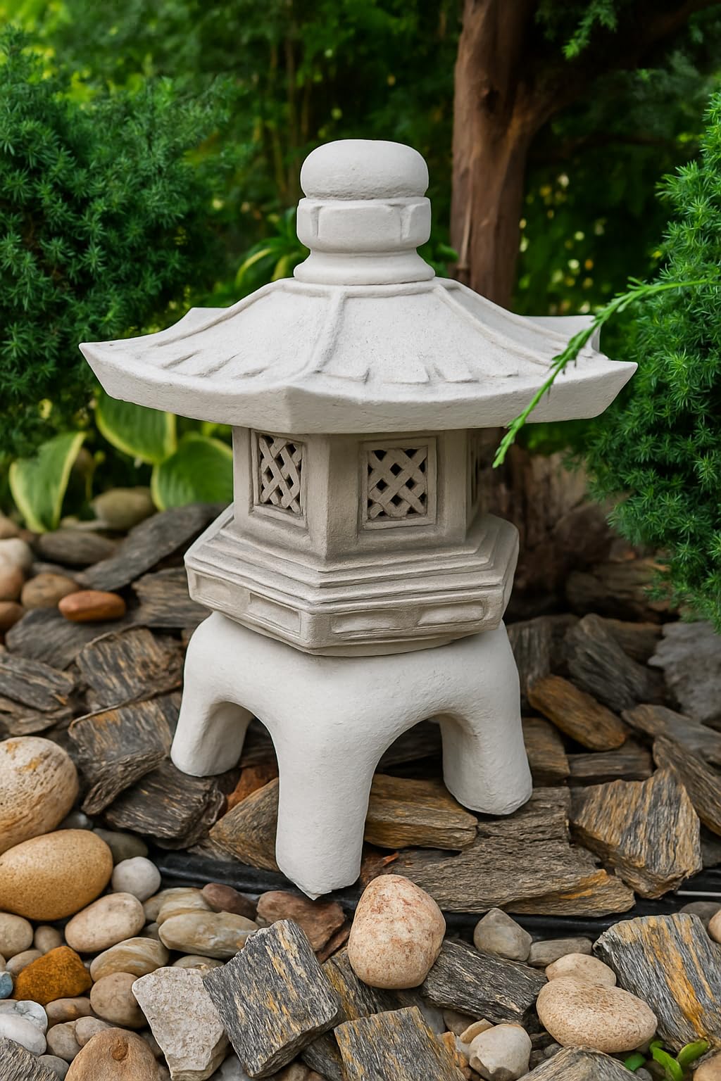 Ornamento da giardino, Pagoda/Lanterna - decorazione in pietra in stile giapponese "Kiyomizu-dera