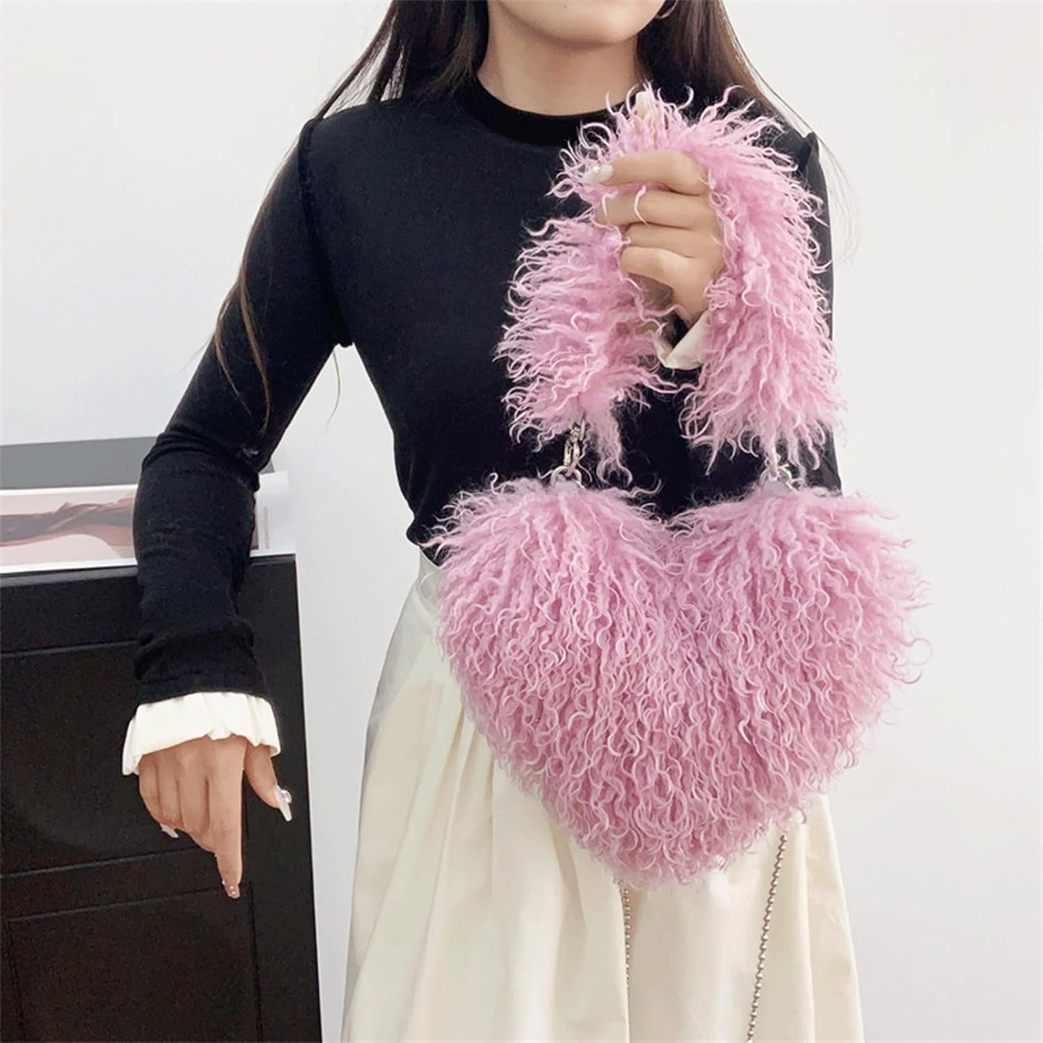 Fur Purse Mongolian Heart Shoulder Bag Curly Fluffy Fuzzy Furry Top Handle Handbag with Chain Soft Winter Tote
