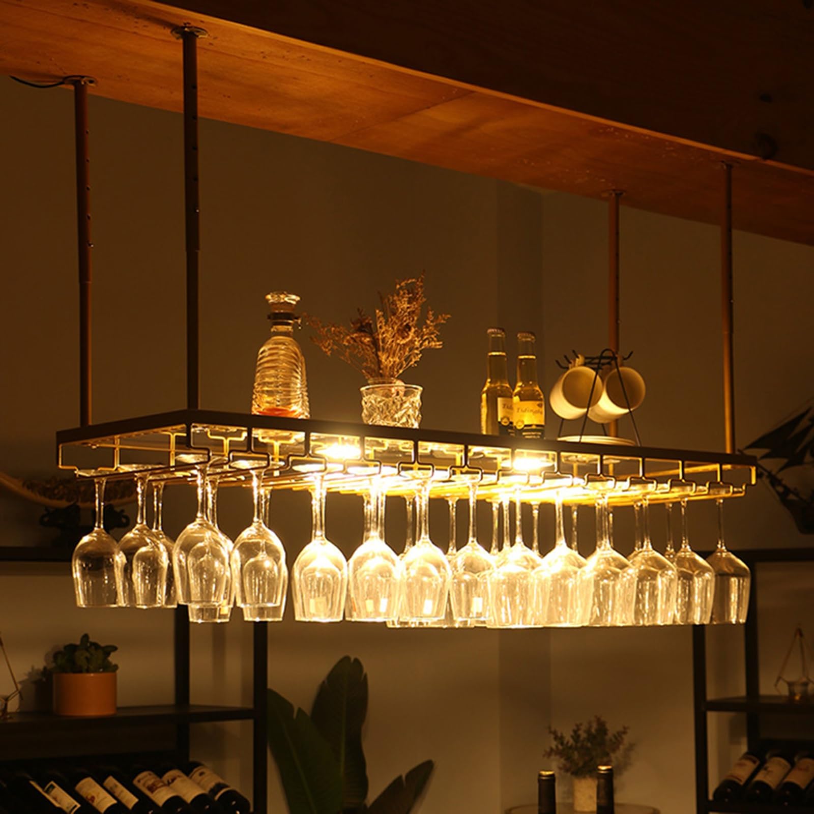 Présentoir pour bouteilles d'alcool design suspendu en métal et LED