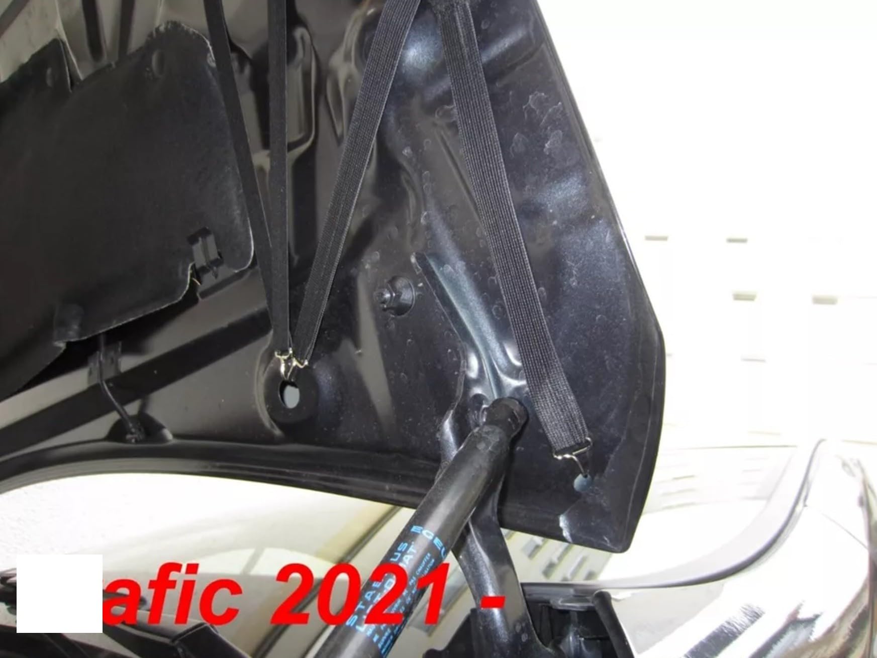 AB3-00829 Auto-Bra - Protezione per cofano compatibile con Renault Trafic dal 2021 dal 2021
