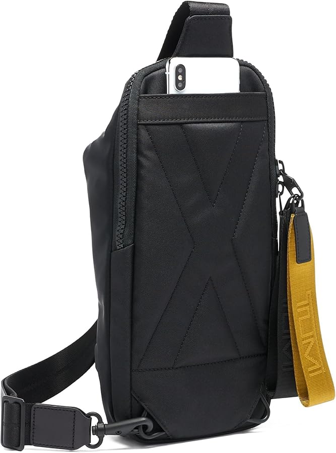 Amazon | [トゥミ] ボディバック 公式 正規品 TUMI Tahoe 「ボーズマン