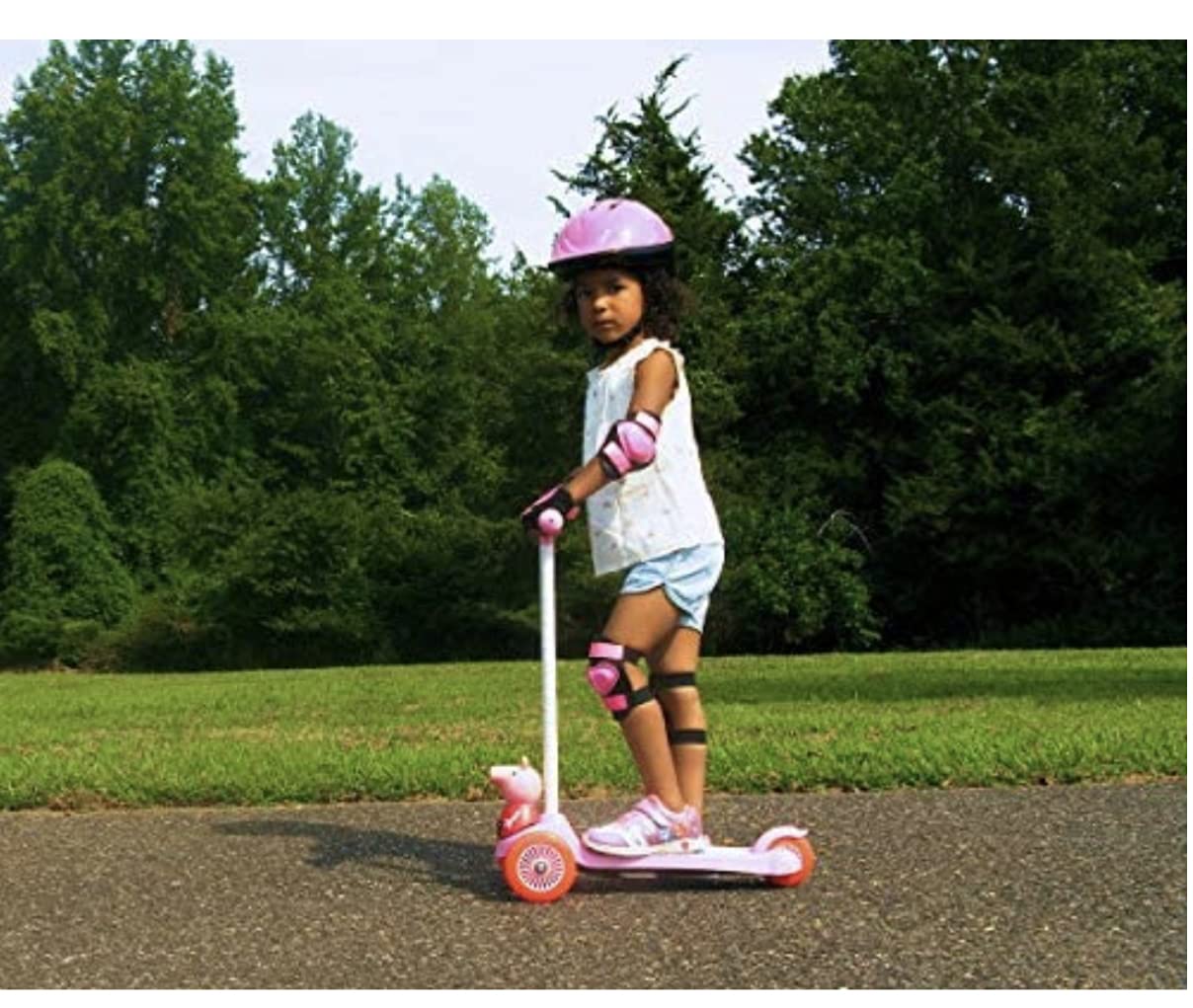 Free Shipping! Peppa Pig 3 Wheel Tilt and Turn Scooter for  NEW Peppa Pig 3 Wheel Tilt Scooter main image 1