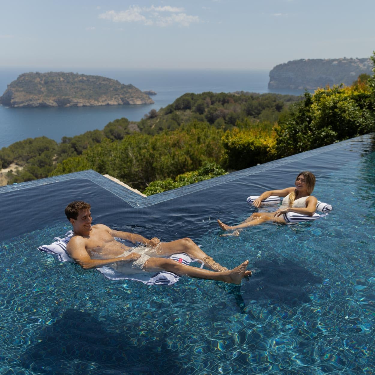 Flamingueo Colchoneta Piscina - Hamaca Hinchable - Rejilla de Nylon - PVC Resistente - Funda Poliéster