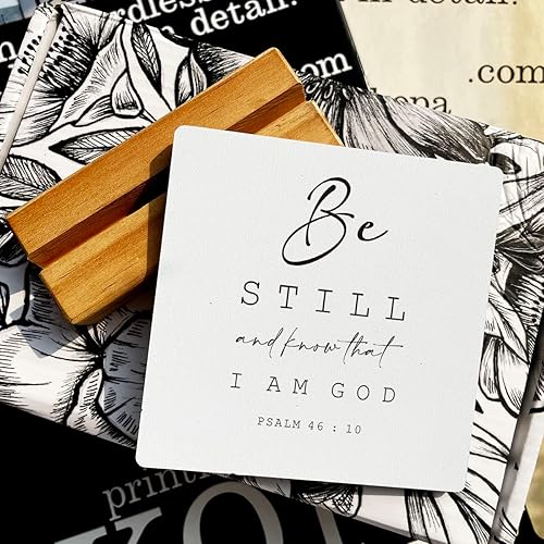 Miniatura 3 de Letrero de madera con versículos bíblicos con texto en inglés "Country Be Still and Know That I am God", decoración de escritorio cristiana