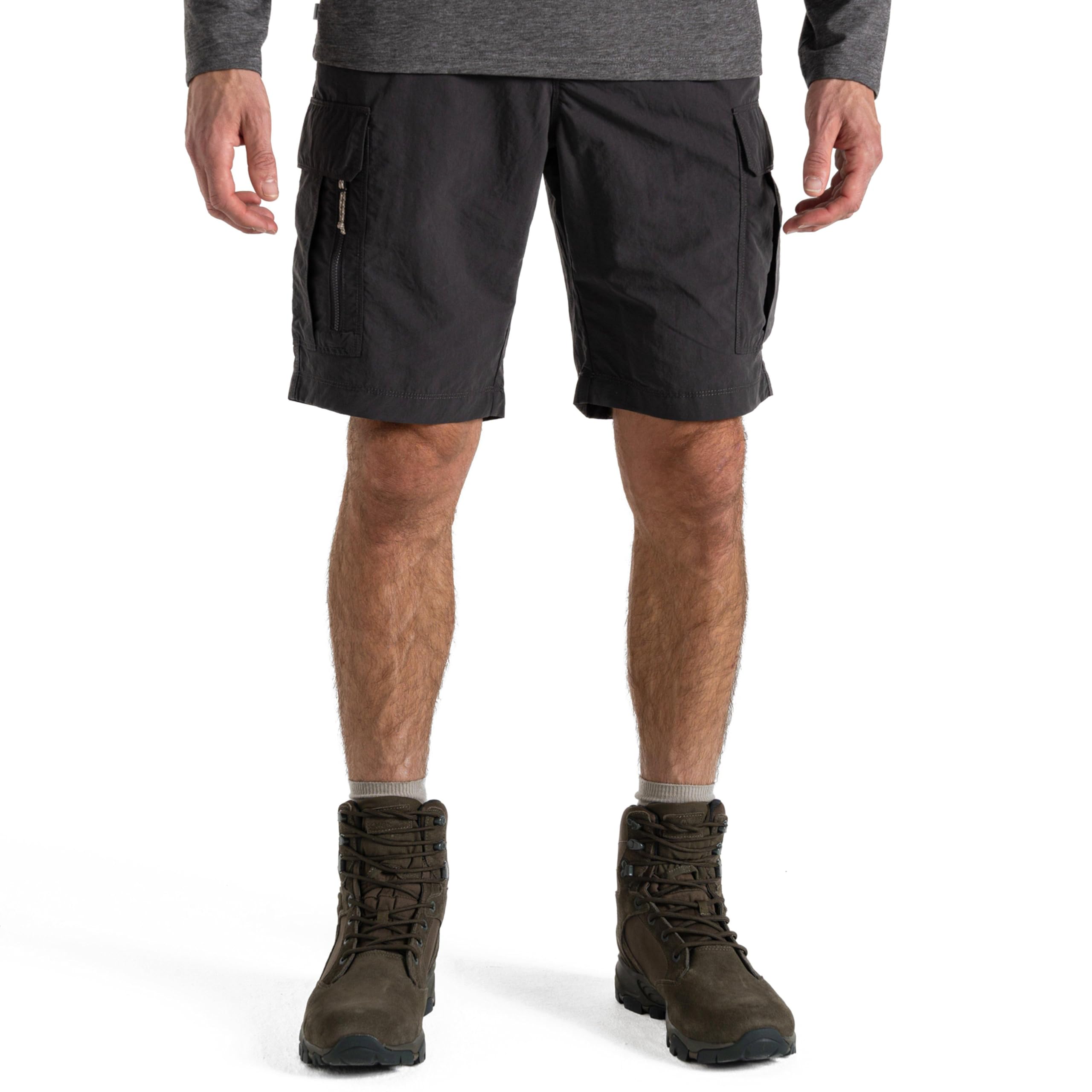 Craghoppers NosiLife Cargo Short III 38W Black Pepper