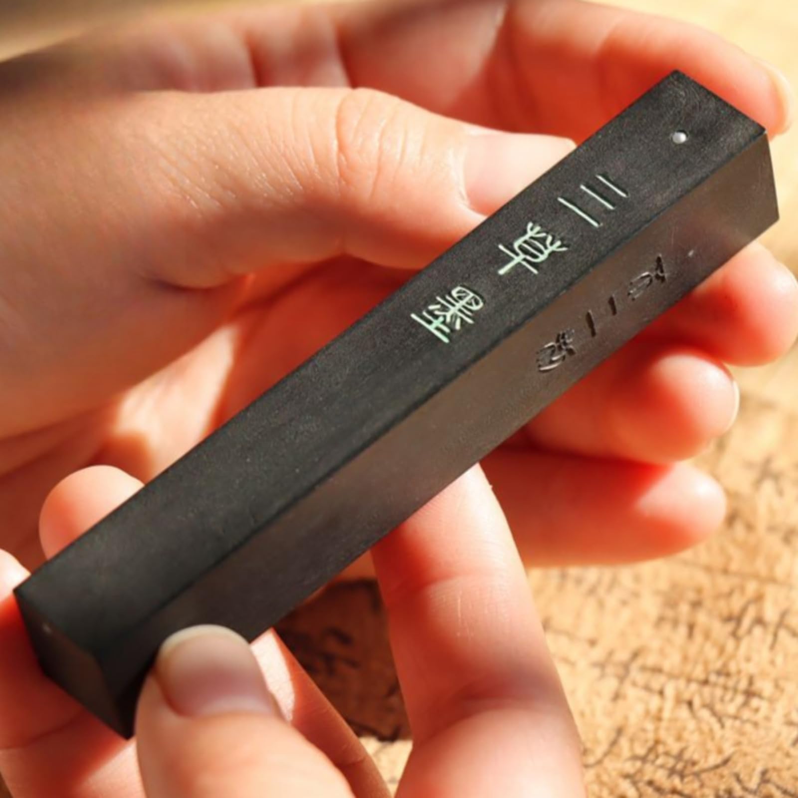 Inkstone Bâton d'encre pour calligraphie 9,7 cm