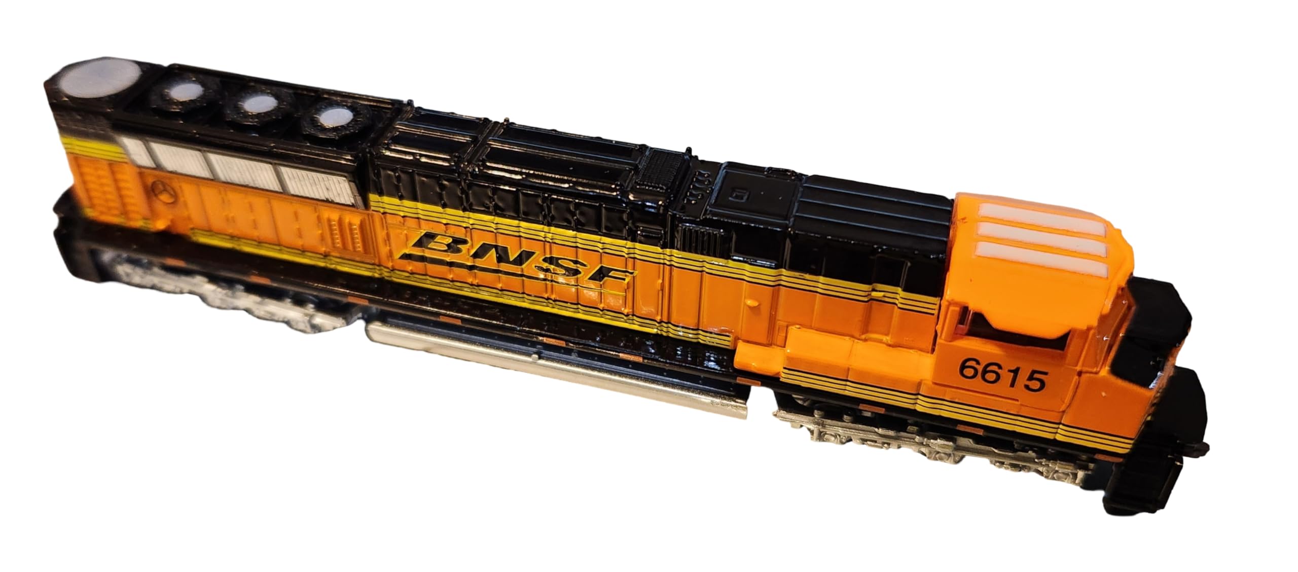 Collectibles BNSF 87010 Diecast SD70 EMD Electro-Motive