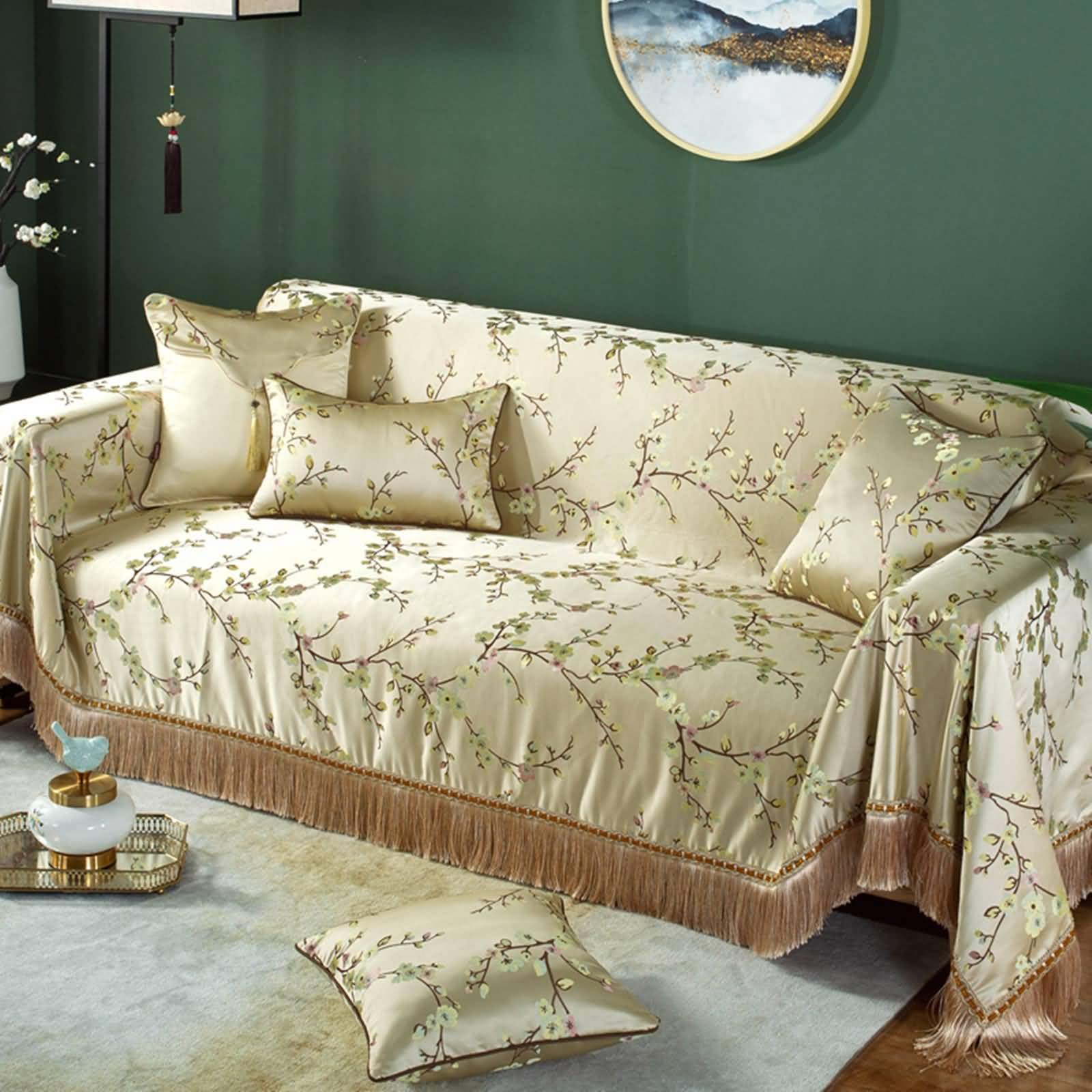Couverture Canapé, 190x330CM, Convient à 3 Places, Motif Floral Brodé, Champagne, Housse de Canapé Plaid Satin Protection, Anti Griffe de Chat