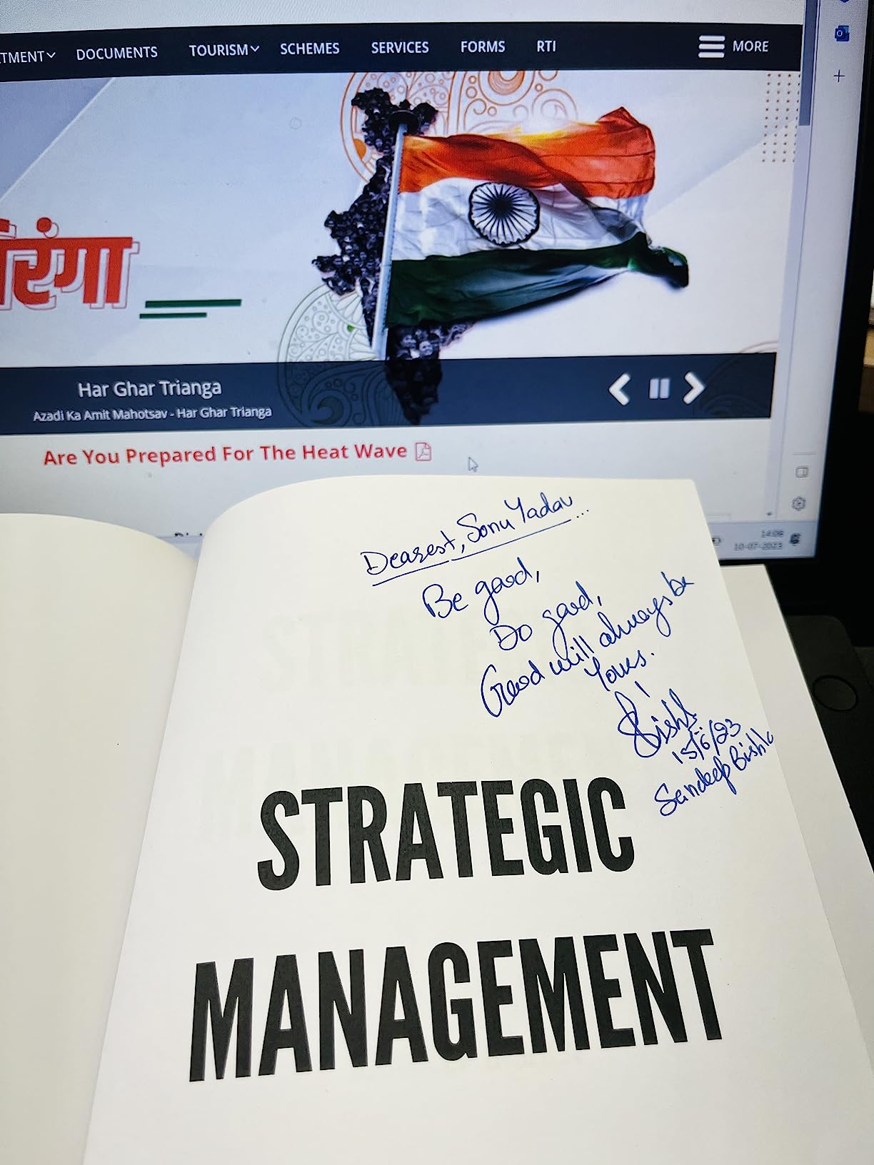 Buy STRATEGIC MANAGEMENT Book Online at Low Prices in India | STRATEGIC ...