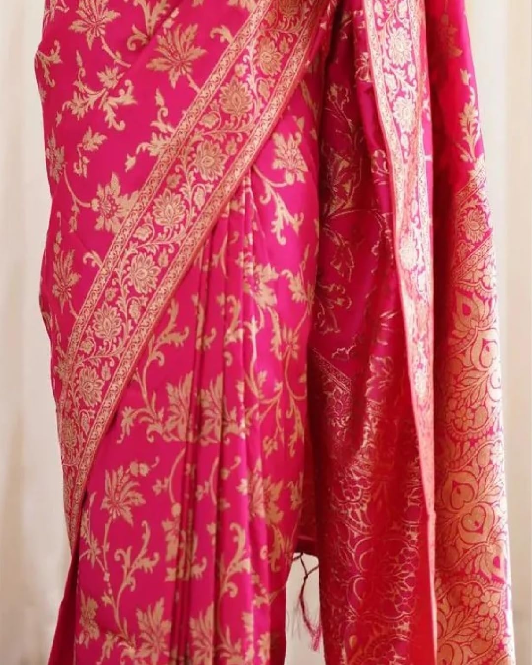 Sugathari Women's Pure Kanjivaram Silk Saree Banarasi Silk Saree With Blouse Piece (SAM PARI S-7) (Hot Pink) - Image 2 thumbnail