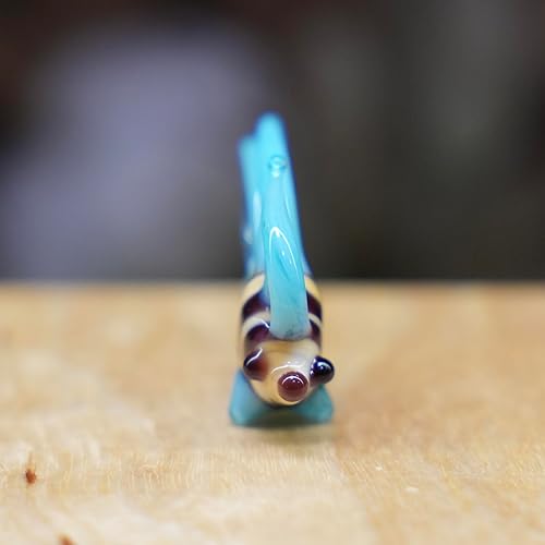 Miniatura 6 de Figura de pez de cristal azul de 1 pulgada – Miniatura soplada a mano estilo Murano – Adorno coleccionable de animales oceánicos para casa
