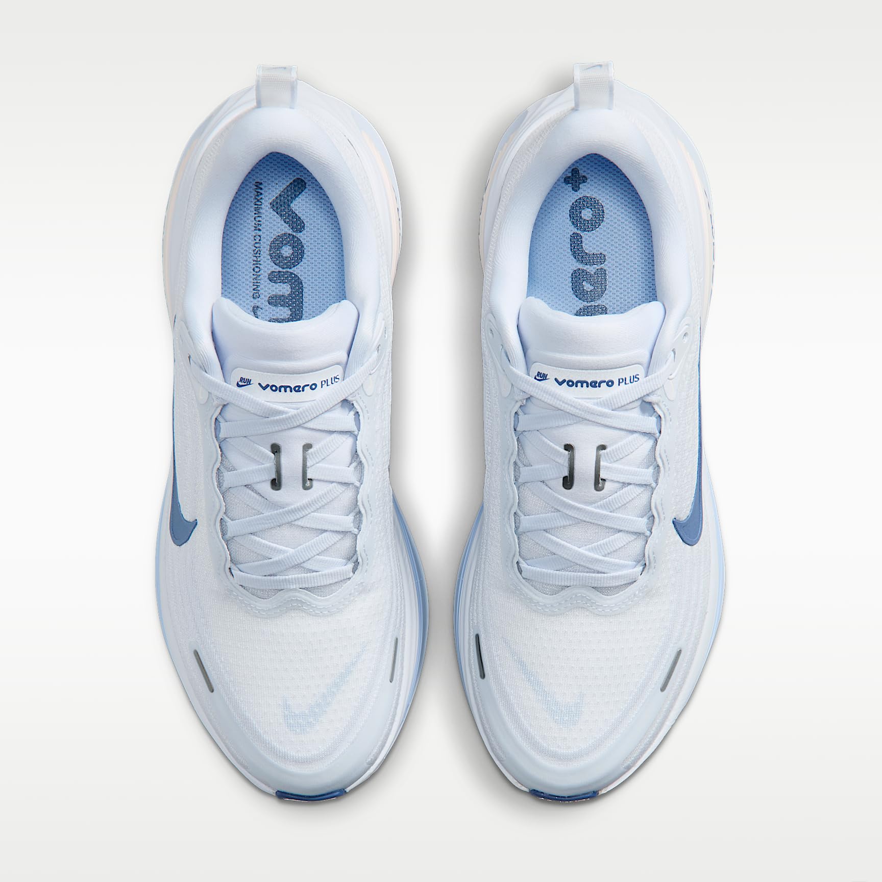 Nike Damen Vomero PlusStraßen-Laufschuh