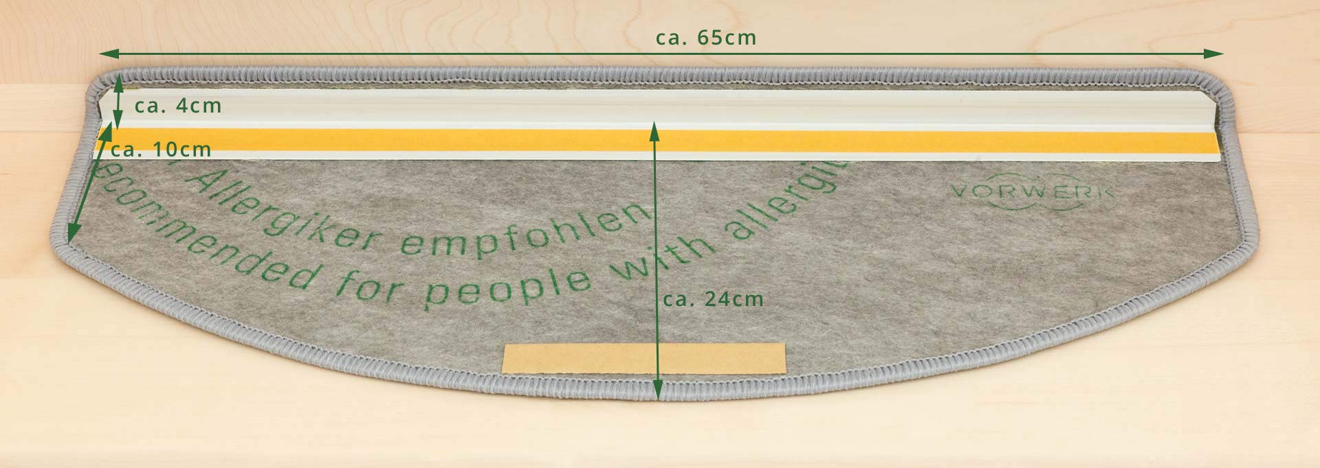 Metzker Stufenmatten Treppenmatten Uni Hellgrau 15 Stück Halbrund | Velourteppich von DAS TEPPICHWERK - Trittfläche ca. 65x24cm incl. Klebeband