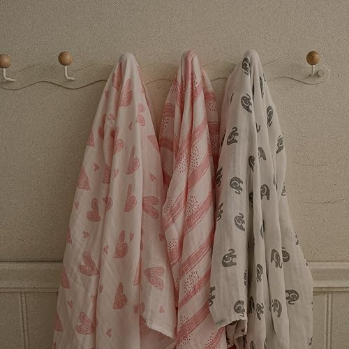 Miniatura 9 de GLLQUEN BABY Paquete de 4 mantas de muselina transpirables (35 x 40 pulgadas), mantas suaves para bebés para niñas y niños recién nacidos, artículos