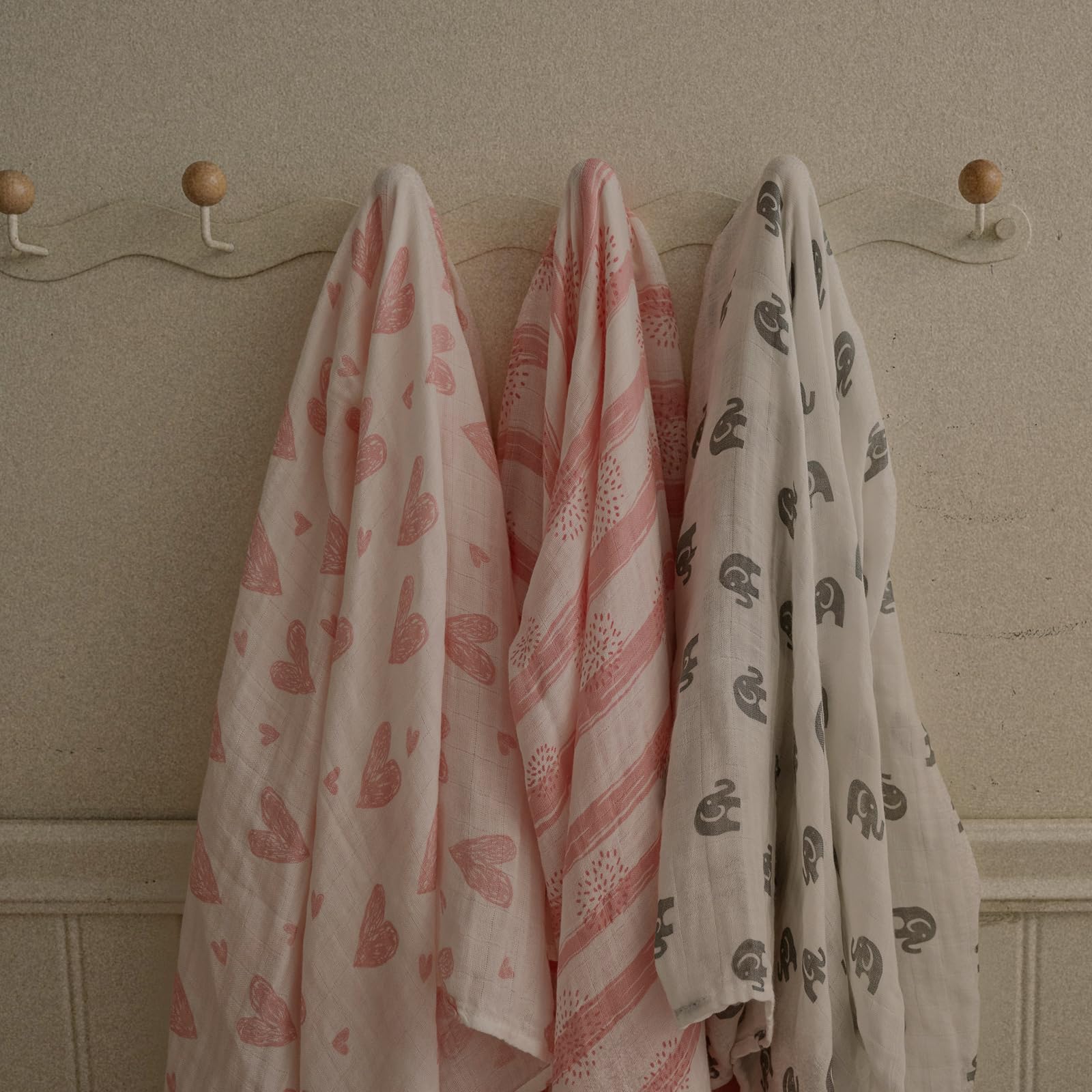 GLLQUEN BABY Muslin Swaddle Blankets 4-Pack Breathable Receiving Blankets (35" x 40") Soft Baby Blankets for Girls and Boys Newborn Essentials Muslin Burp Cloths Swaddle Wrap Baby Gift (Flower)