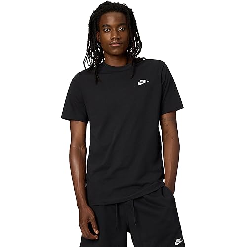 Nike Men's Sportswear Club T-Shirt