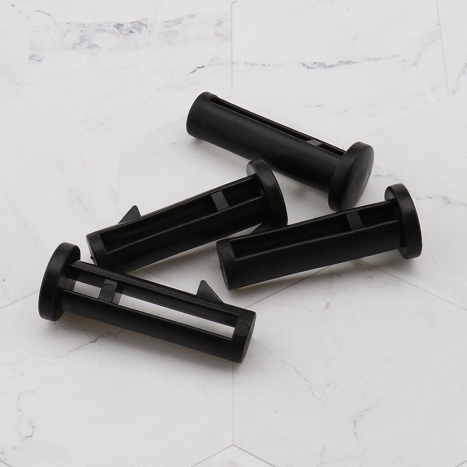 Create idea 4X Wheelie Bin Lid Hinge Pins 60mmx15mm Black Plastic Fit for 50/80/120/240L Household and Commercial Wheelie Trash Bins