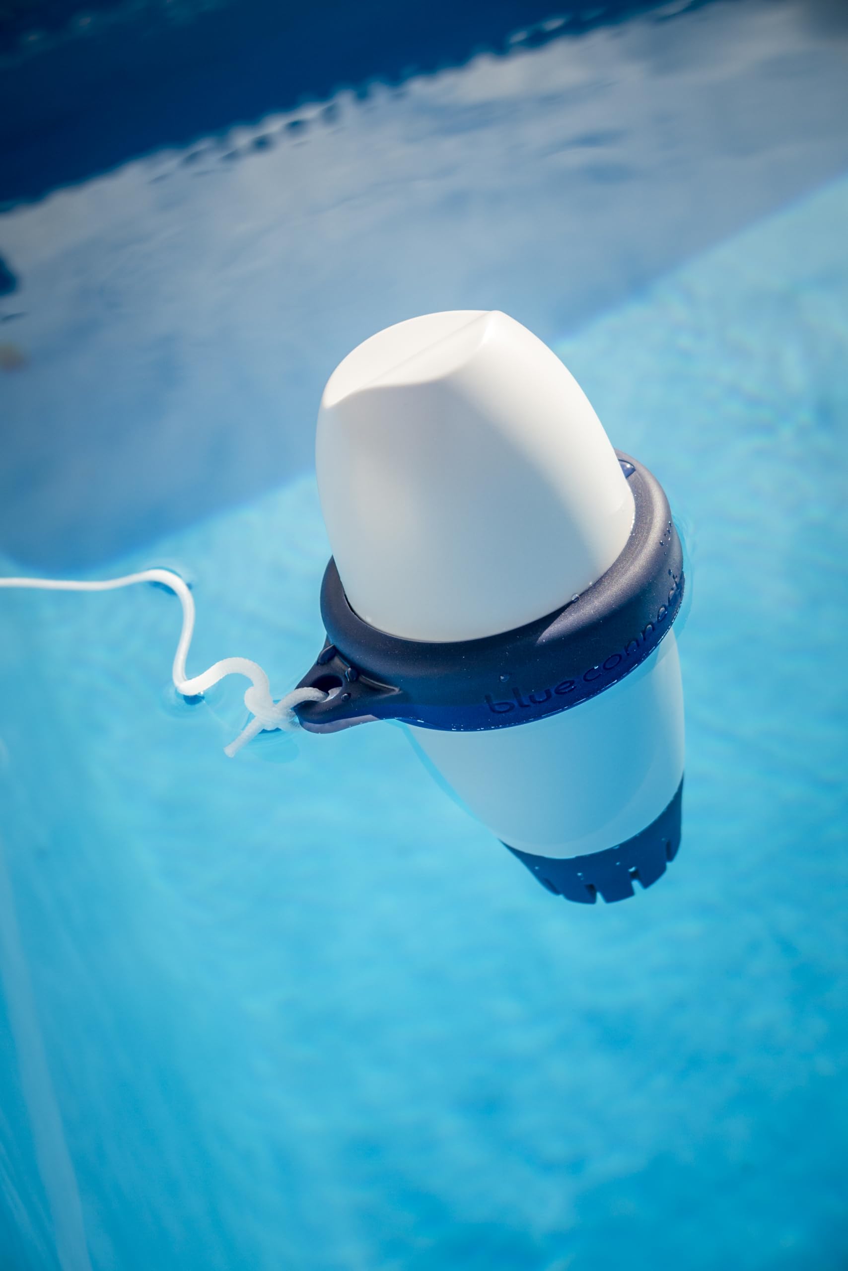 Gre 73014 Blue Connect Go de Blueriiot – Analyseur d’eau intelligent qui mesure les principaux paramètres de votre piscine ou spa (pH, température, Rédox) Multicolore