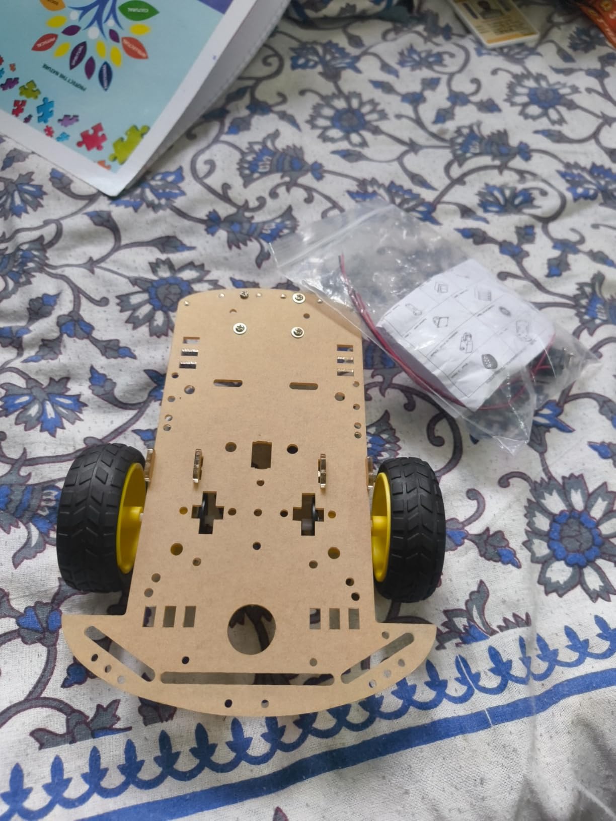 2WD Transparent Smart Robot Car Chassis Kit with Dual Motor Drive ...
