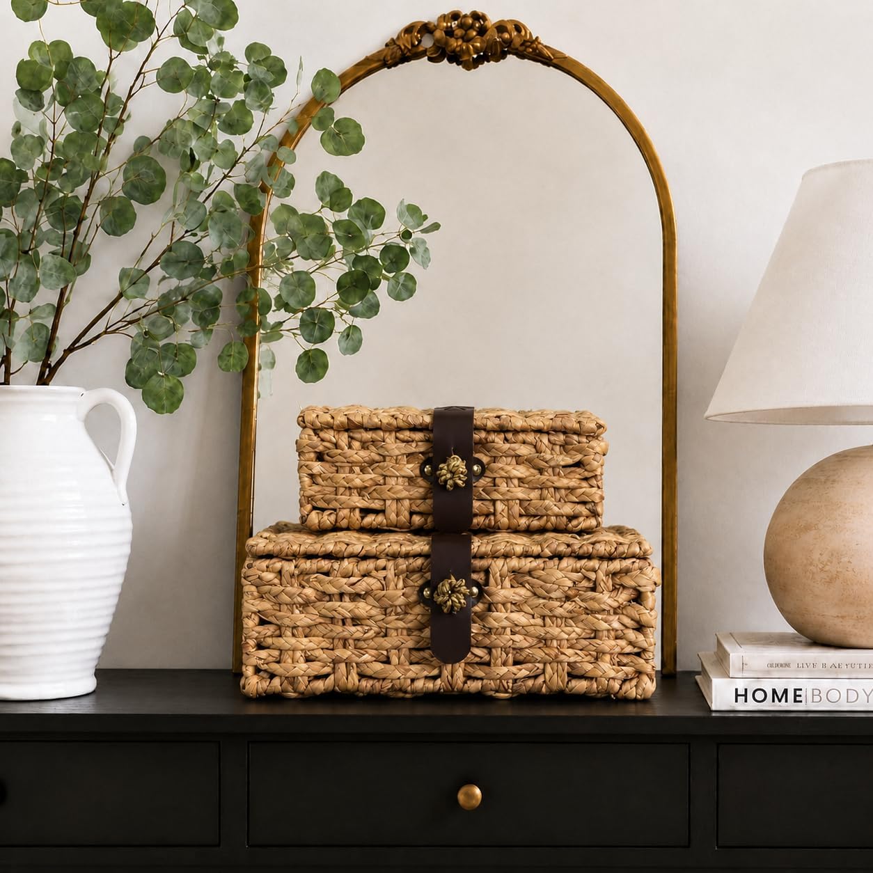 Set of 2 Decorative Box,Woven Storage Baskets with Lid, Water Hyacinth Decorative Boxes for Home Decor, Coffee Table,Entry Table,Mantle,Shelf