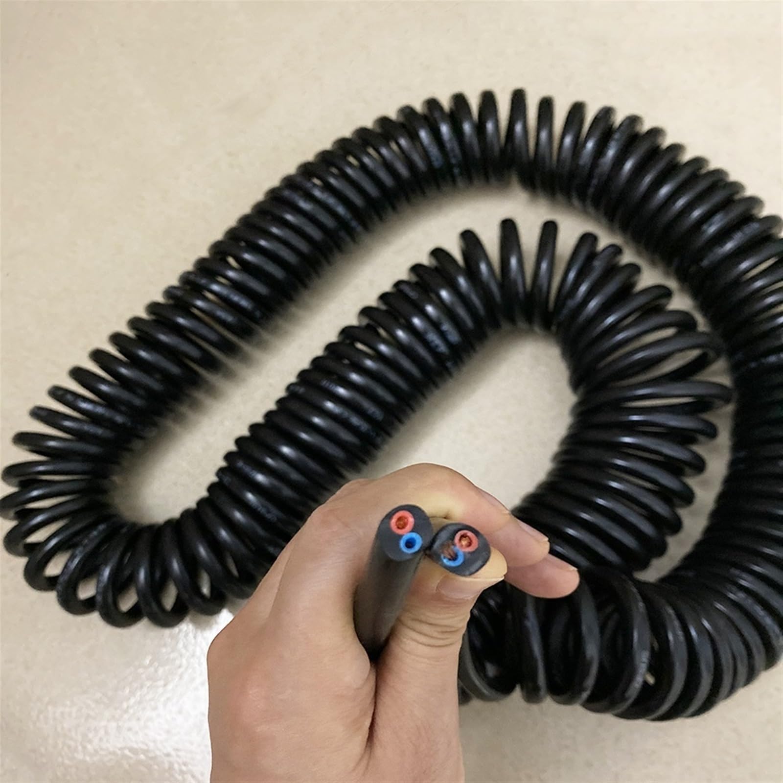 Sprężynowy przewód teleskopowy, 2-żyłowy, kwadratowy, 2, 5 mm, duży