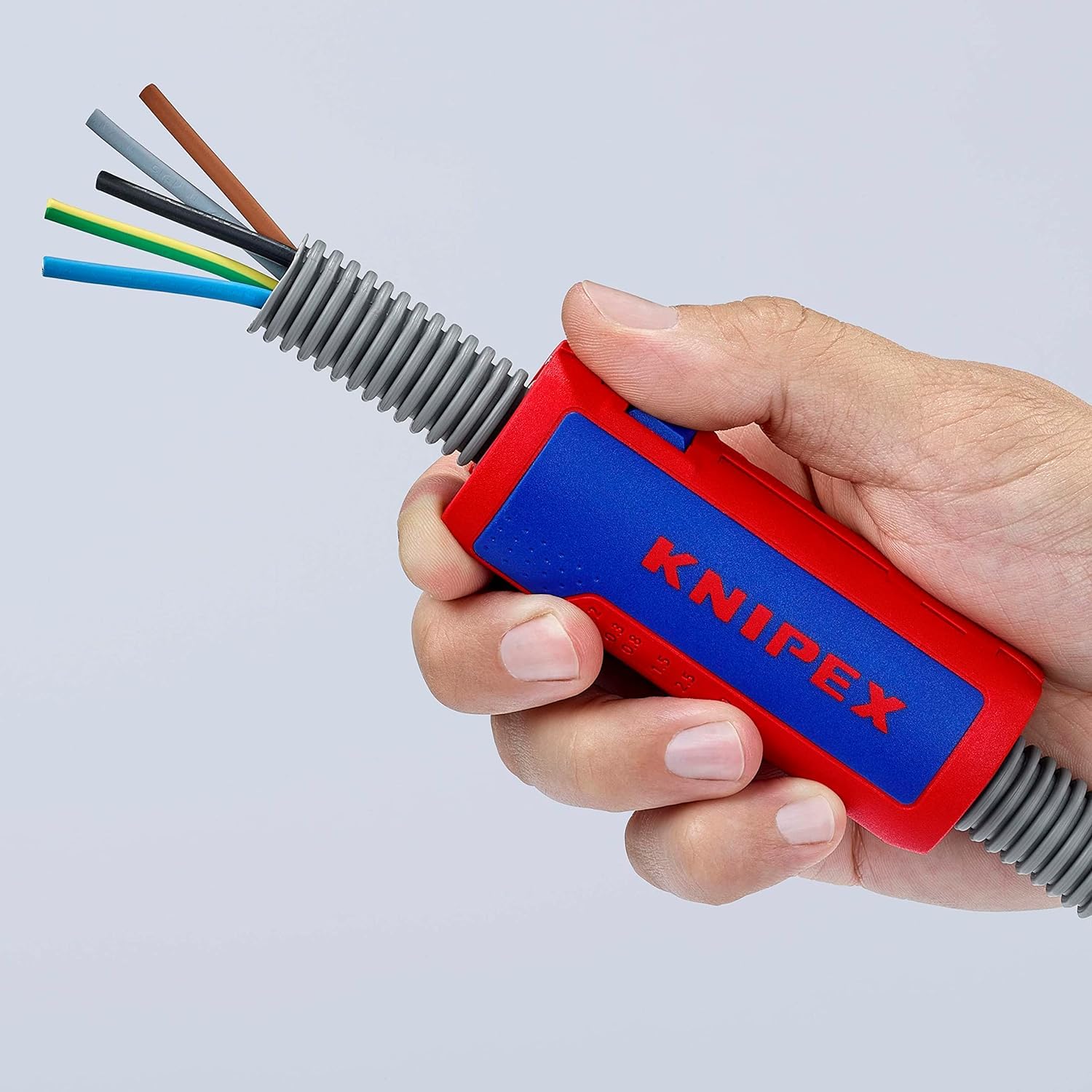 Knipex TwistCut Coupe-tubes pour gaines électriques en blister 100 mm, 90 22 02 SB