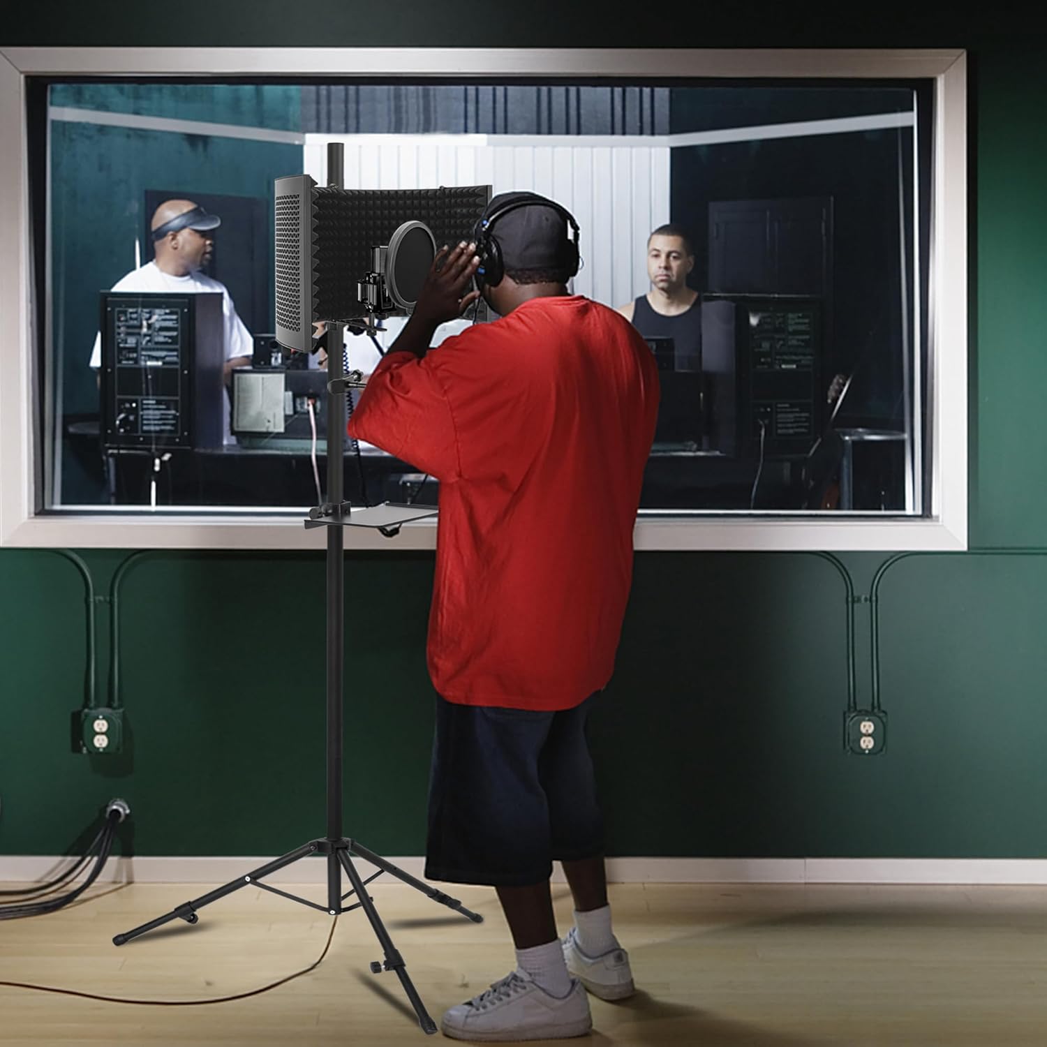 Microphone Isolation Shield with Stand Curved Panel, Foldable Mic Shield with Triple Sound Insulation, Studio Mic Sound Absorbing Foam Reflector for Sound Recording, Podcasts